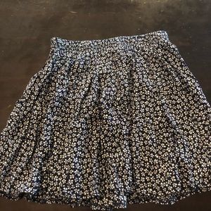 Brandy Melville Floral Skirt One Size